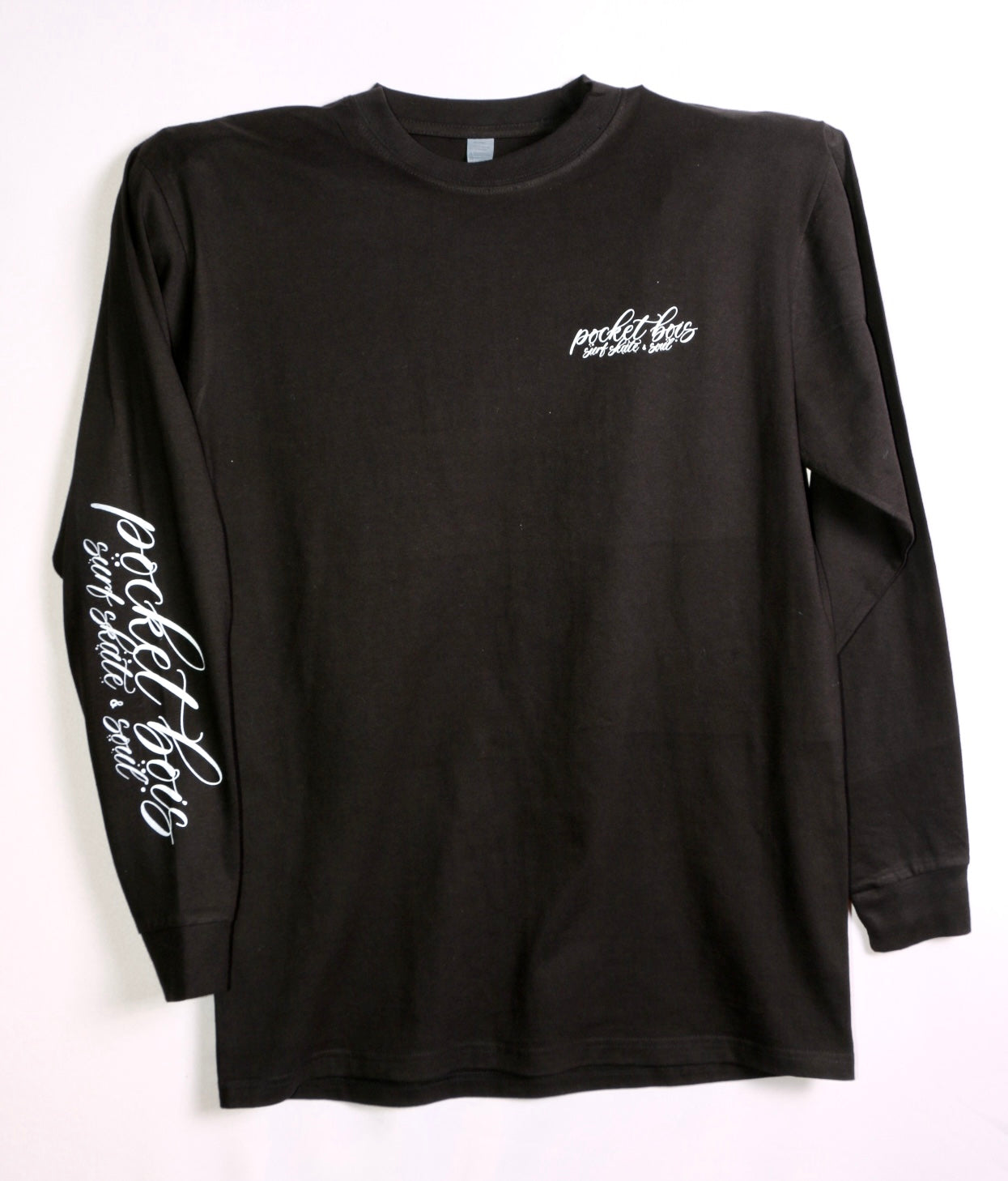 Pocket Bois Crest Long Sleeve Tee